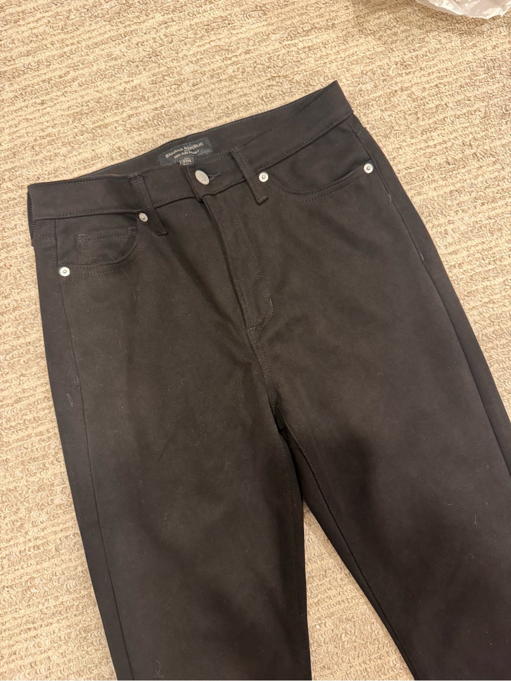 Banana Republic High-Rise Skinny Pants in Black - Picture 3 of 5
